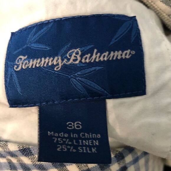 Tommy Bahama linen silk blend plaid flat front shorts - Picture 4 of 8